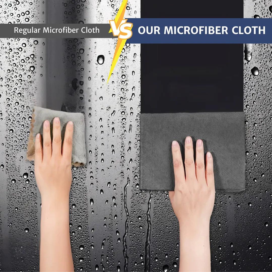 Side-by-side comparison of a glass covered with water droplets being wiped—left with a regular cloth showing water streaks, right with our super soft premium microfiber cloth leaving a spotless, streak-free surface.