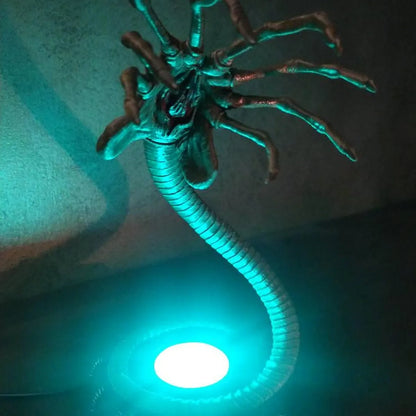 Alien Facehugger Lamp