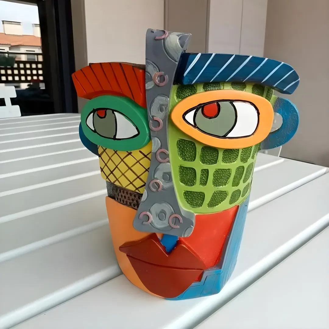 Picasso-Inspired｜Abstract Face Planter