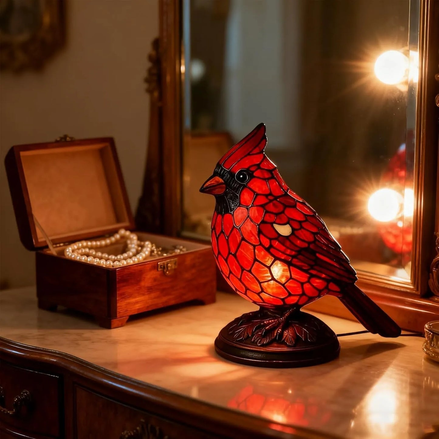Accent Cardinal Lamp