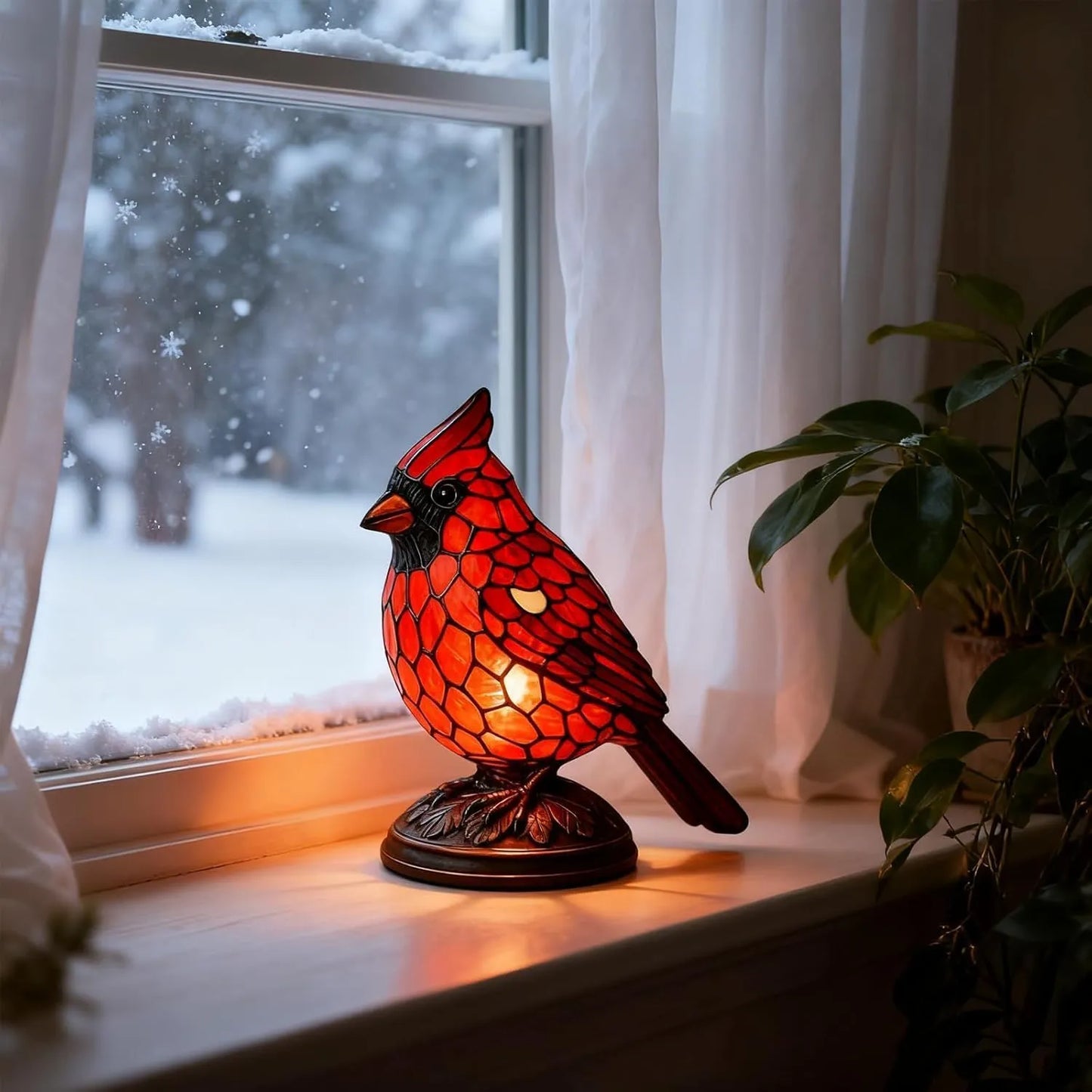 Accent Cardinal Lamp